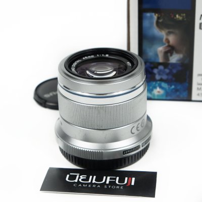 Zuiko 45mm F1.8