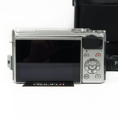 Fujifilm XA10