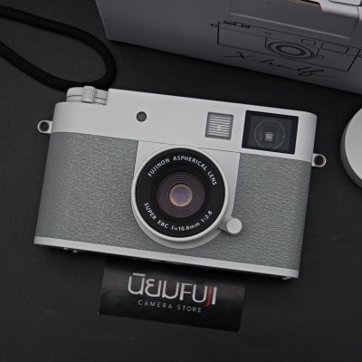 Fujifilm Xhalf