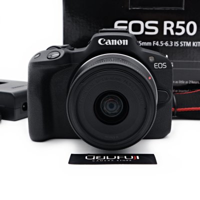 Canon EOS R50