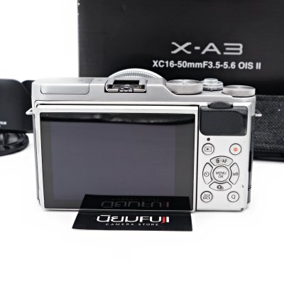 Fujifilm XA3
