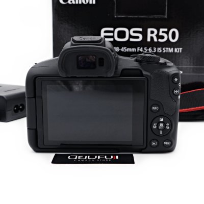 Canon EOS R50