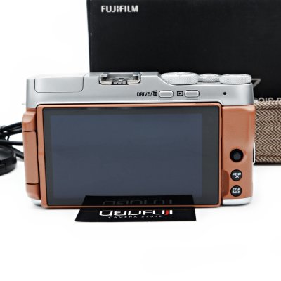 Fujifilm XA7