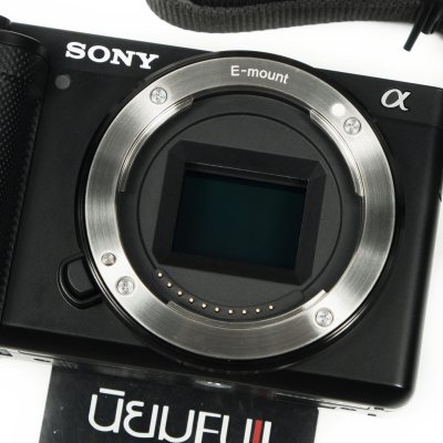 Sony ZVE10