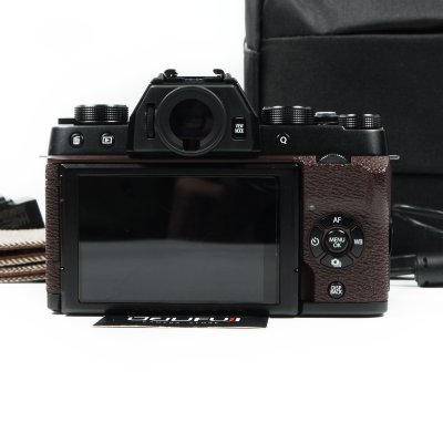 Fujifilm XT100