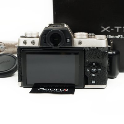 Fujifilm XT100