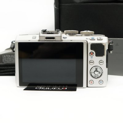 Olympus EPL7