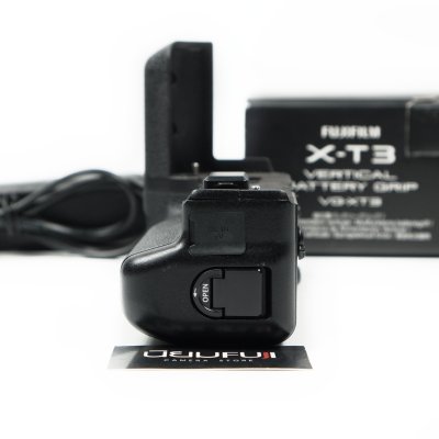 Battery Grip XT3
