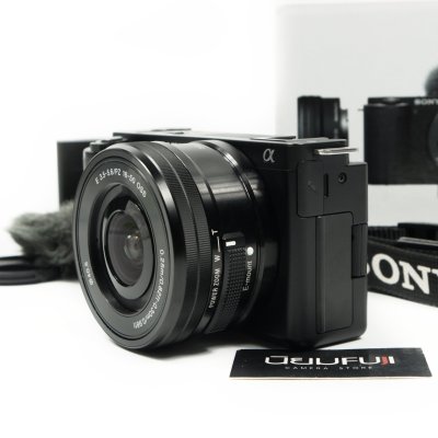 Sony ZVE10
