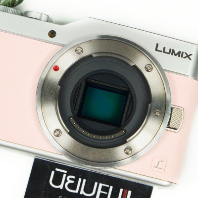 Lumix GF9