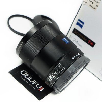 E24mm F1.8 ZA
