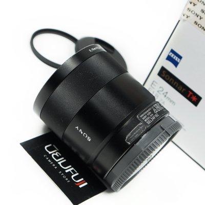 E24mm F1.8 ZA