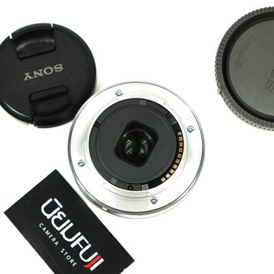 E16mm F2.8