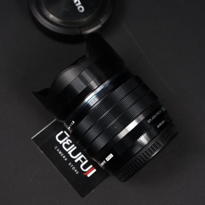 Zuiko 8mm F1.8 Pro