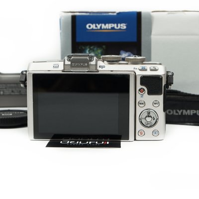 Olympus EPL7