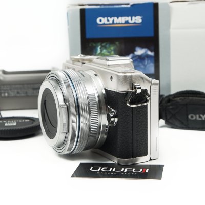 Olympus EPL7
