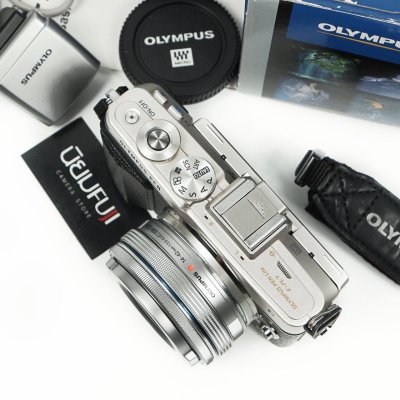 Olympus EPL7