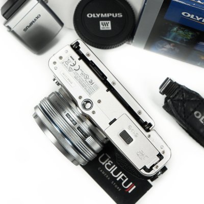 Olympus EPL7