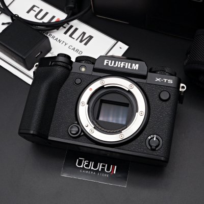 Fujifilm XT5 body