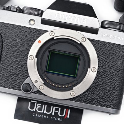 Fujifilm XT100