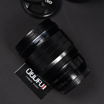 Zuiko 25mm F1.2 Pro