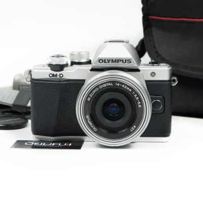 Olympus EM10II