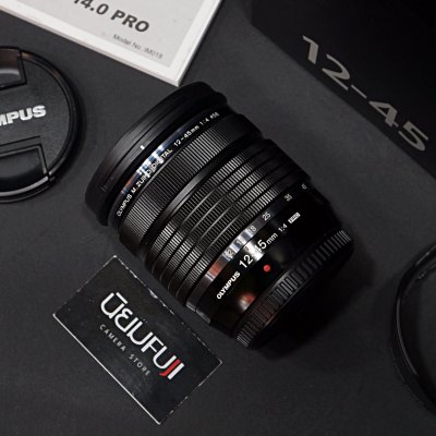 Zuiko 12-45mm F4 Pro