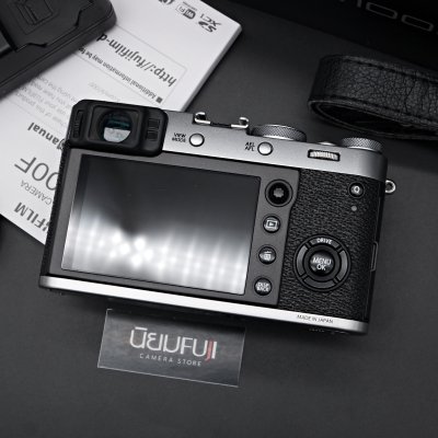 Fujifilm X100F