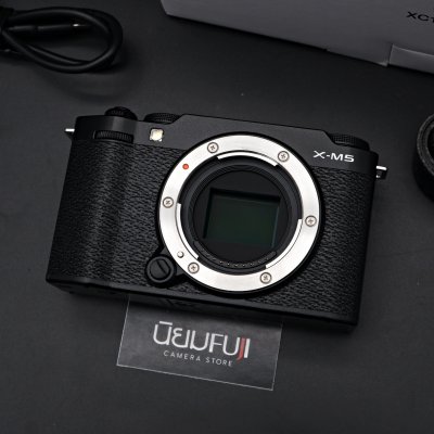 Fujifilm XM5 body