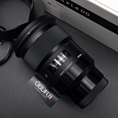 Sigma 50mm F1.4 DG