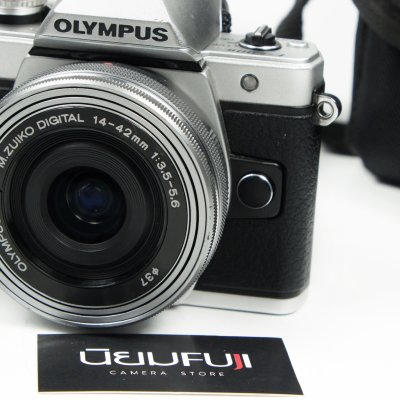 Olympus EM10II