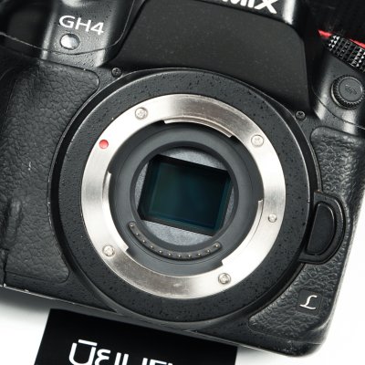 Lumix GH4