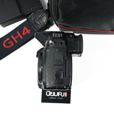Lumix GH4
