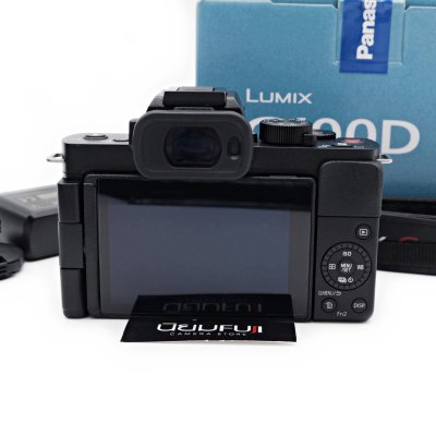 Lumix G100D