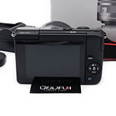 Canon EOS M10