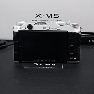 Fujifilm XM5