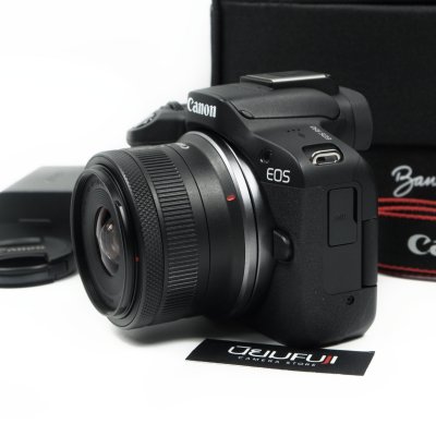 Canon Eos R50