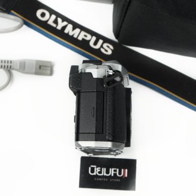 Olympus EM5 II