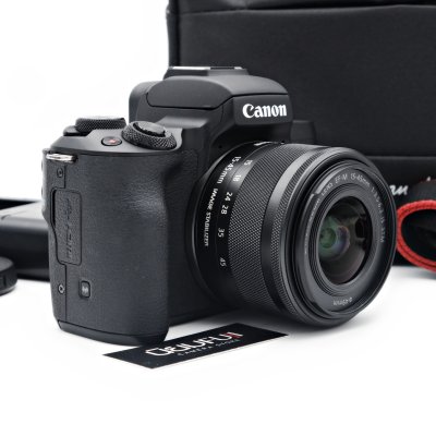 Canon EOS M50