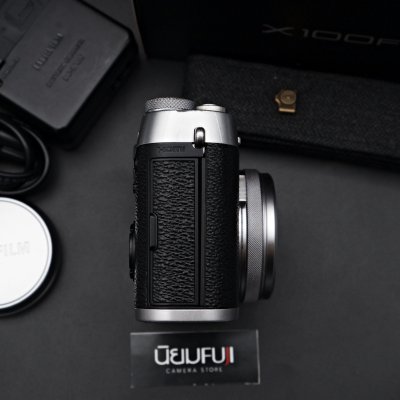 Fujifilm X100F