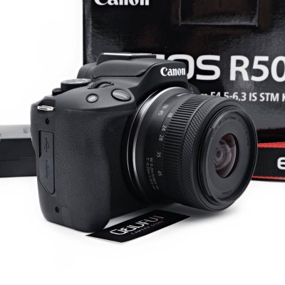 Canon EOS R50
