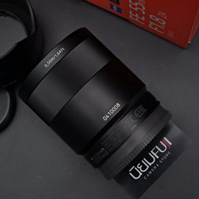 FE55mm F1.8 ZA