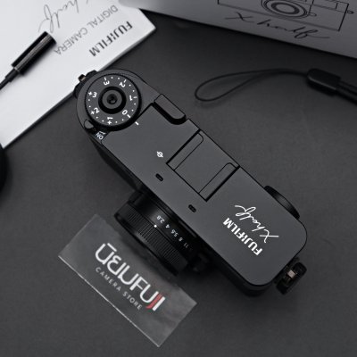 Fujifilm Xhalf