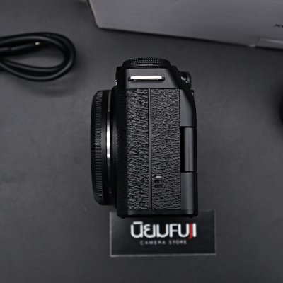 Fujifilm XM5 body