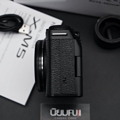 Fujifilm XM5 body