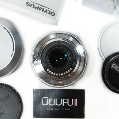 Zuiko 25mm F1.8