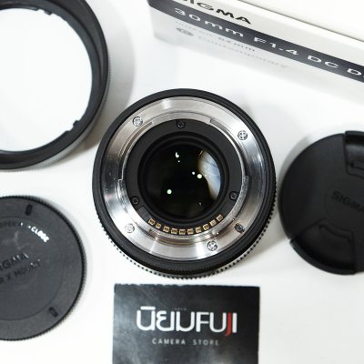 SIGMA 16mm F1.4 DC DN