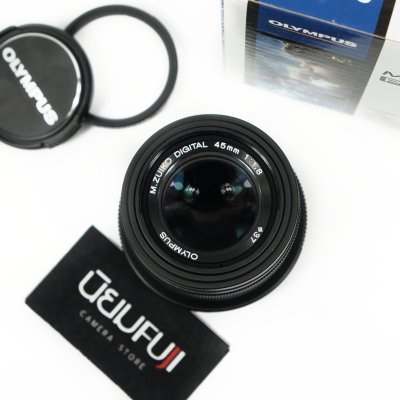 Zuiko 45mm F1.8