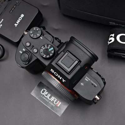 Sony A7III Body