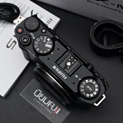 Fujifilm XM5 body